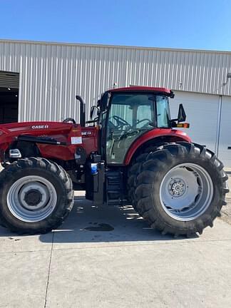 Image of Case IH Farmall 140A equipment image 1