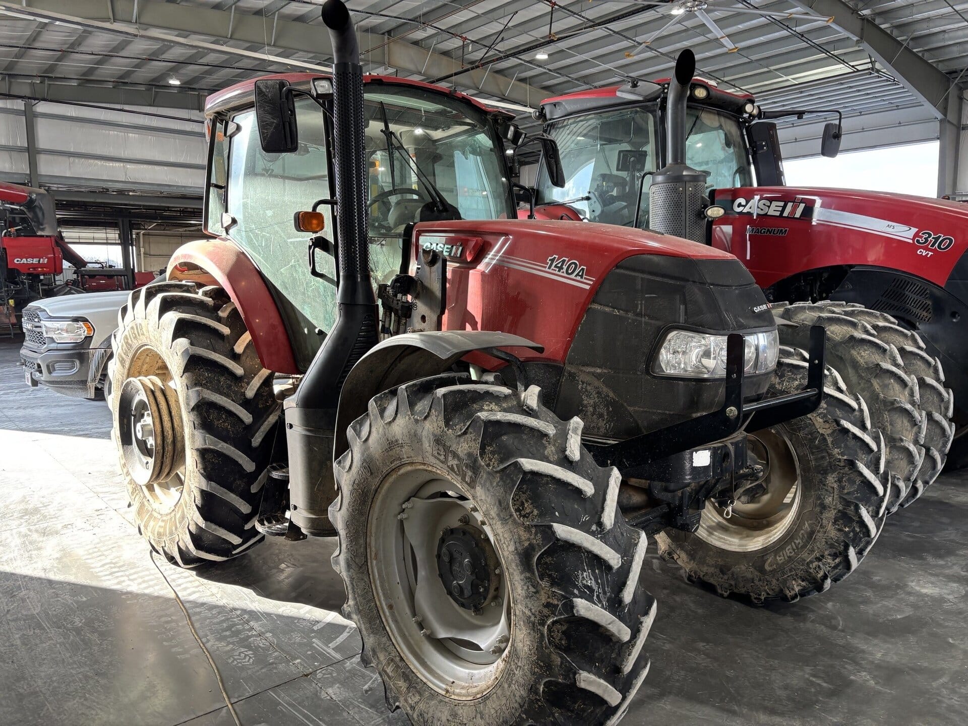 Main image Case IH Farmall 140A