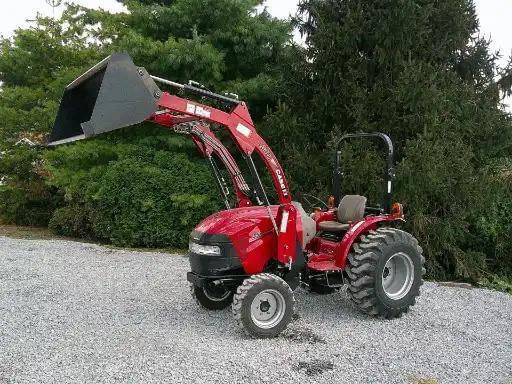Image of Case IH Farmall 35A equipment image 1