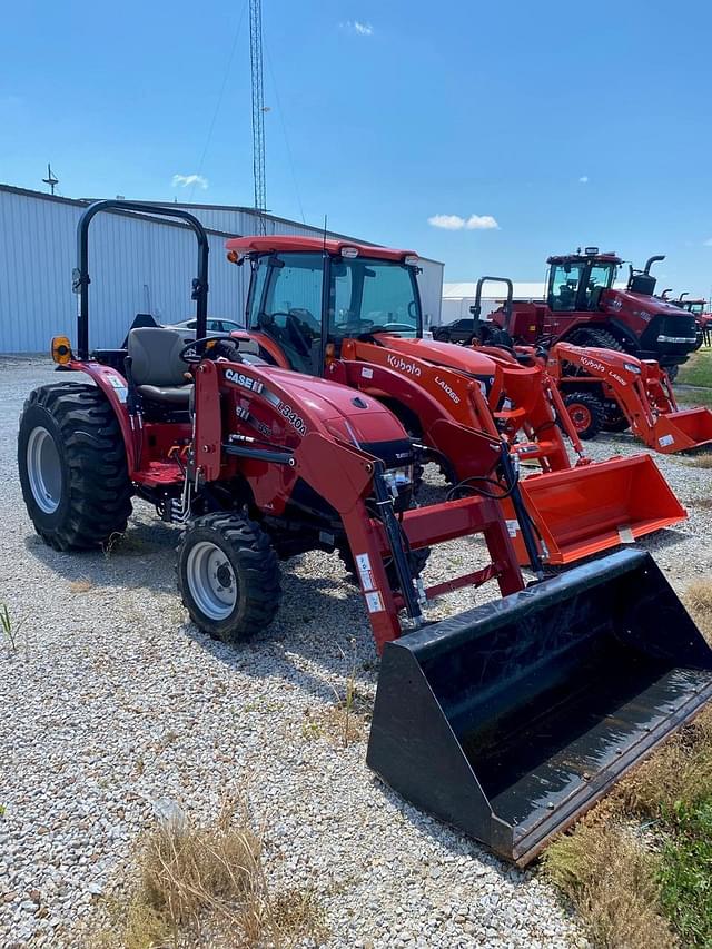 Image of Case IH Farmall 35A equipment image 1