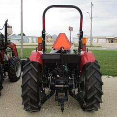 Image of Case IH Farmall 50A equipment image 4