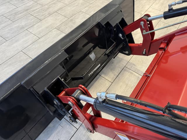 Image of Case IH Farmall 55C equipment image 3