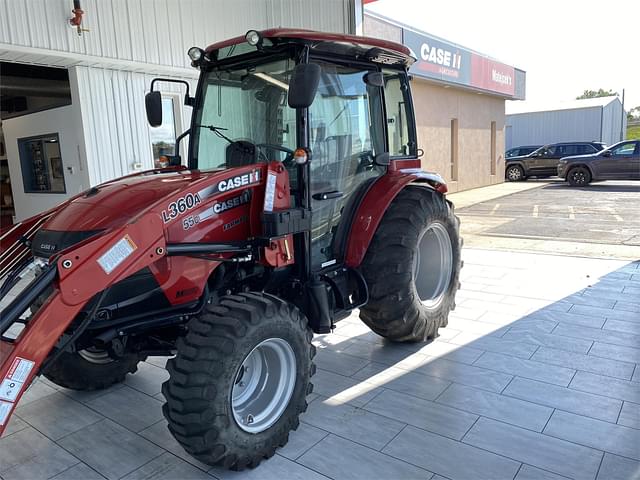 Image of Case IH Farmall 55C equipment image 2