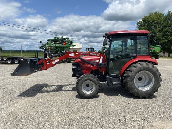 Image of Case IH Farmall 55C equipment image 2