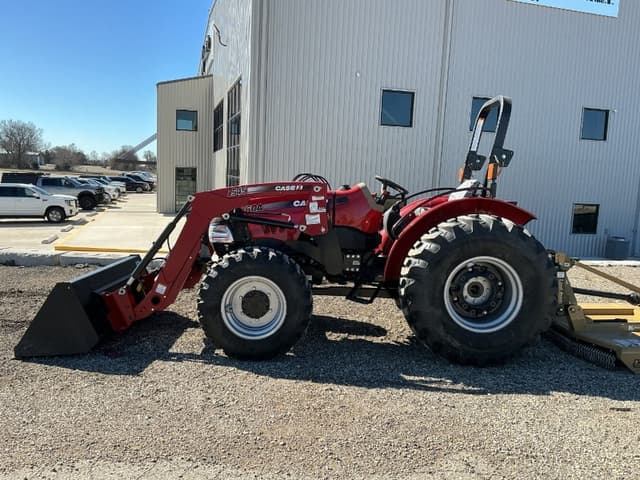 Image of Case IH Farmall 60A equipment image 3