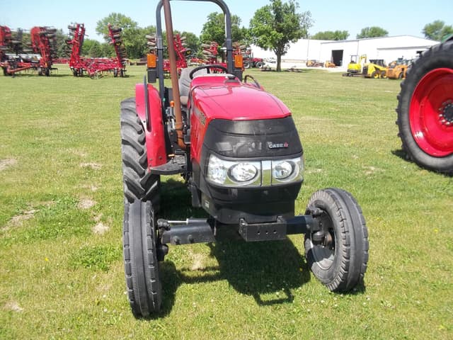 Image of Case IH Farmall 70A equipment image 1
