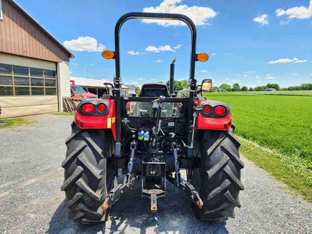 Image of Case IH Farmall 75A equipment image 3