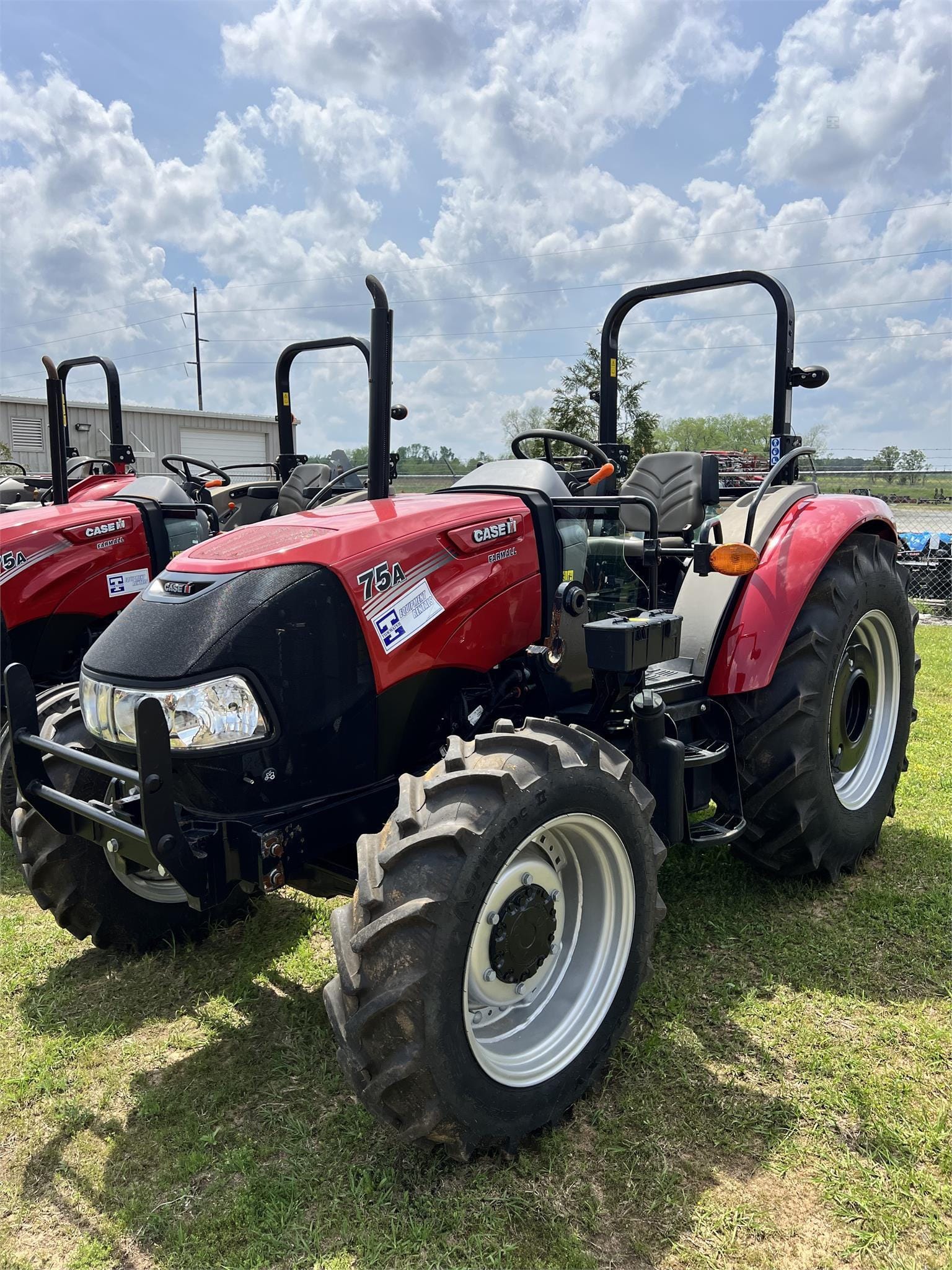 Main image Case IH Farmall 75A