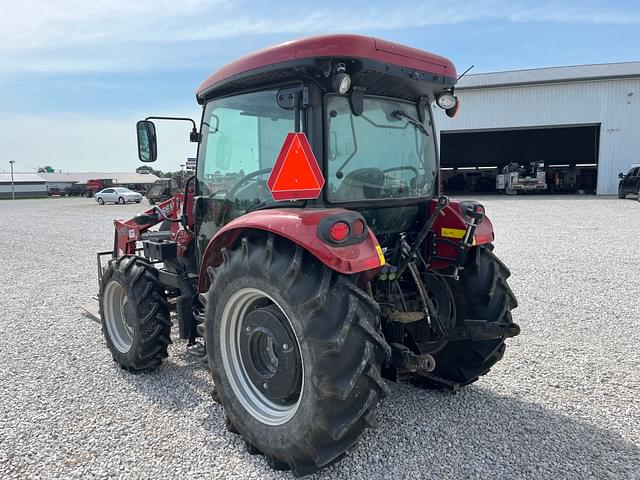 Image of Case IH Farmall 75A equipment image 4