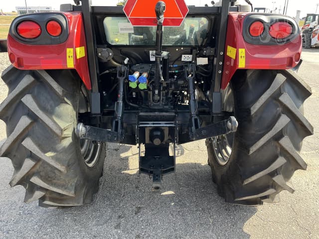Image of Case IH Farmall 75A equipment image 2