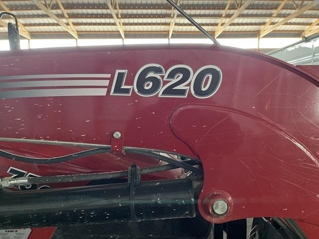 Image of Case IH Farmall 75C equipment image 4