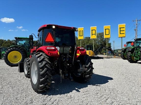 Image of Case IH Farmall 75C equipment image 4