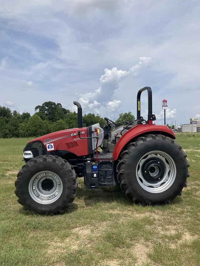 Image of Case IH Farmall 90C equipment image 1