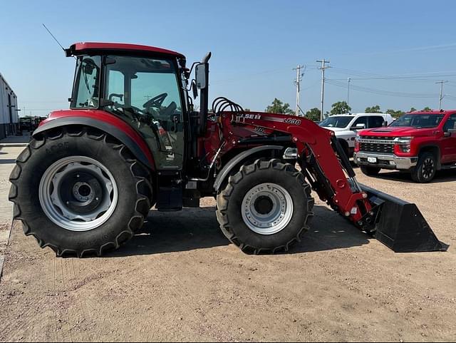 Image of Case IH Farmall 90C equipment image 4