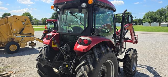 Image of Case IH Farmall 95 equipment image 2