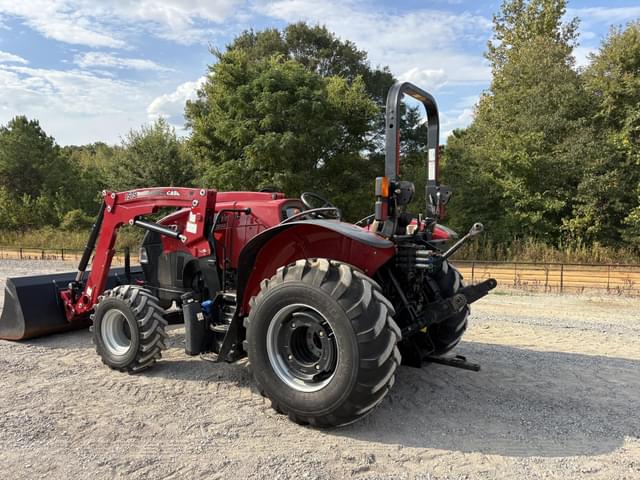 Image of Case IH Farmall 95A equipment image 4