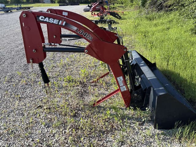 Image of Case IH L340A equipment image 1