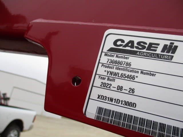 Image of Case IH L575 equipment image 4