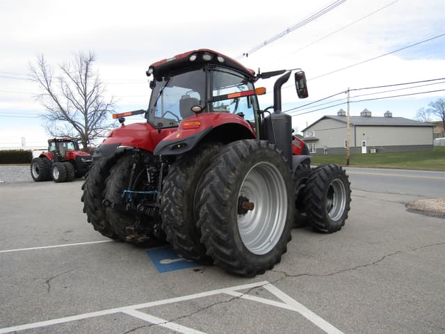 Image of Case IH Magnum 340 equipment image 4