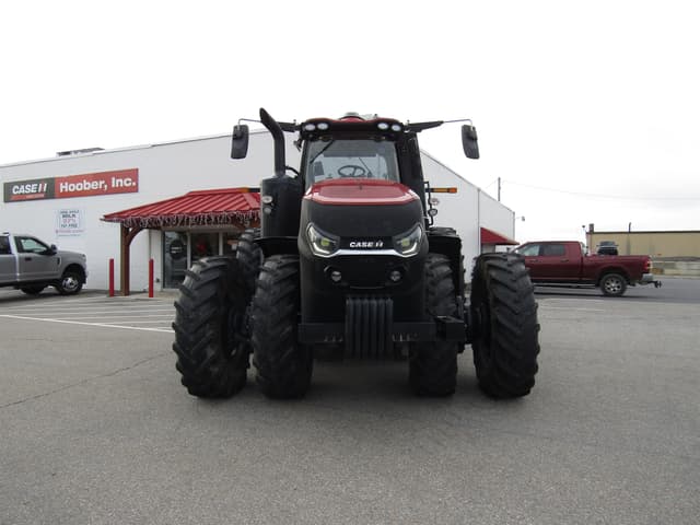 Image of Case IH Magnum 340 equipment image 2