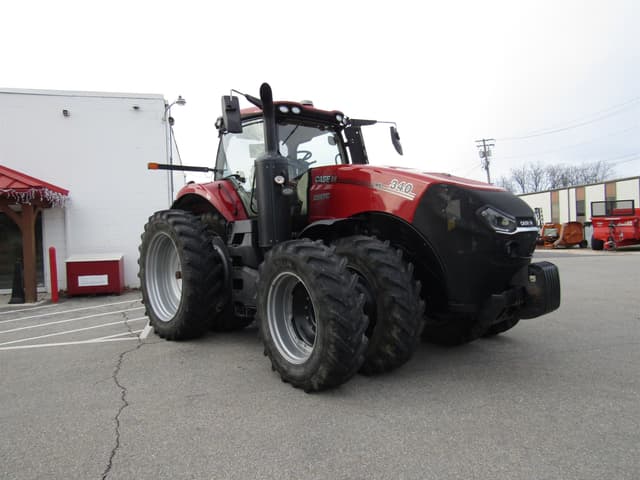Image of Case IH Magnum 340 equipment image 3