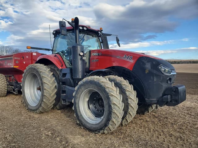 Image of Case IH Magnum 340 equipment image 1