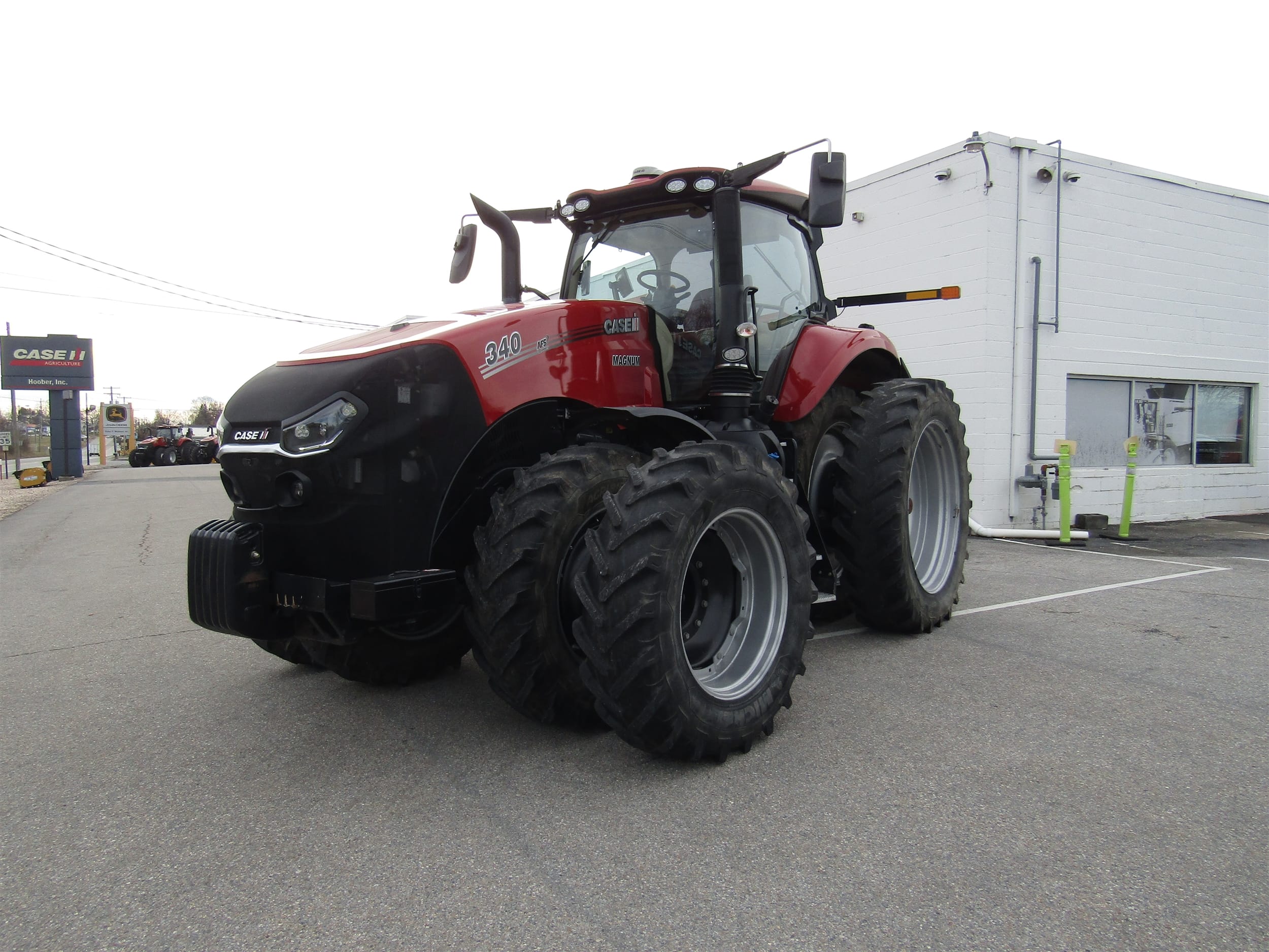2022 Case IH Magnum 340 Equipment Image0
