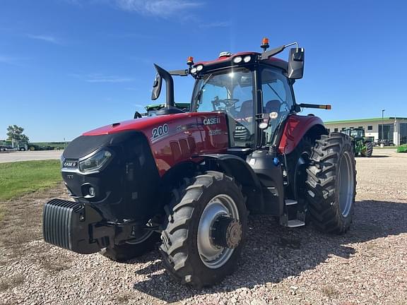 Image of Case IH Magnum 200 Primary image