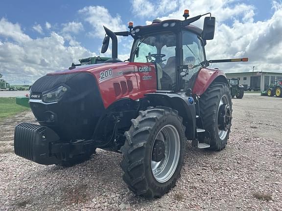 Image of Case IH Magnum 200 Primary image