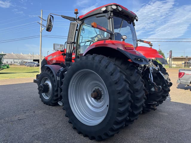 Image of Case IH Magnum 250 equipment image 2