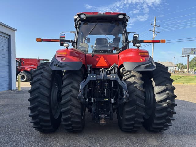 Image of Case IH Magnum 250 equipment image 3