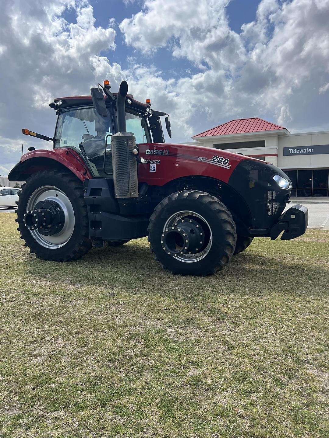 Image of Case IH Magnum 280 Primary image