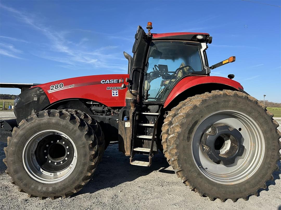 Image of Case IH Magnum 280 Primary image