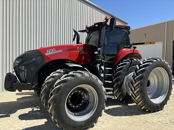 Image of Case IH Magnum 280 equipment image 1