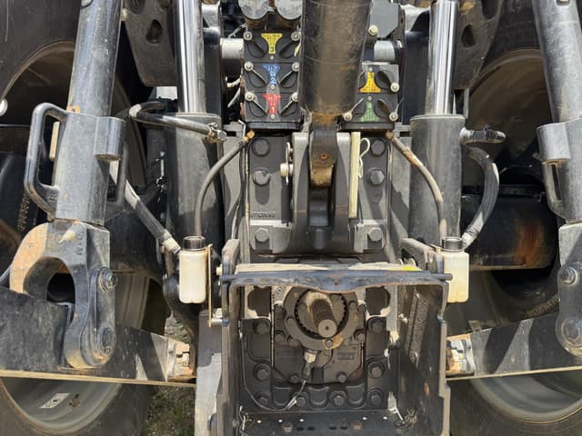 Image of Case IH Magnum 280 equipment image 4