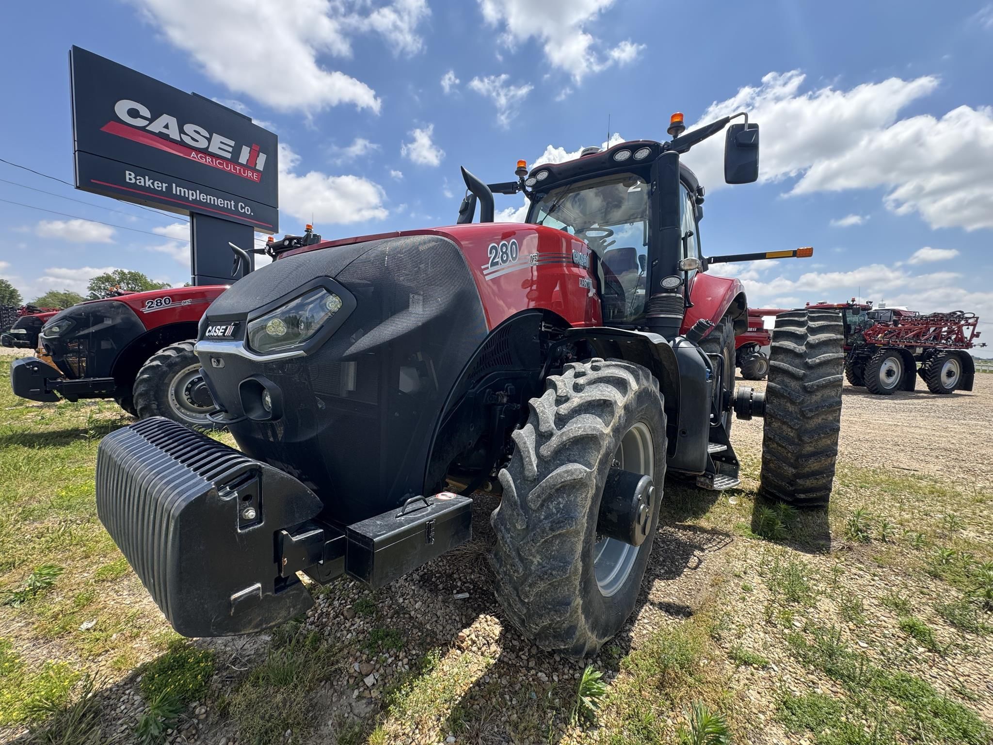 2022 Case IH Magnum 280 Equipment Image0