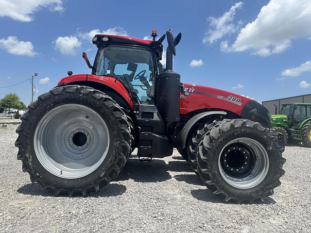 Image of Case IH Magnum 280 equipment image 3