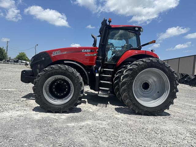 Image of Case IH Magnum 280 equipment image 2