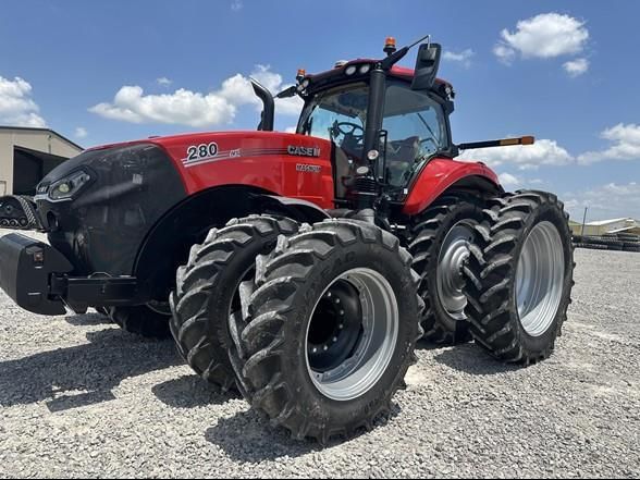 2022 Case IH Magnum 280 Equipment Image0