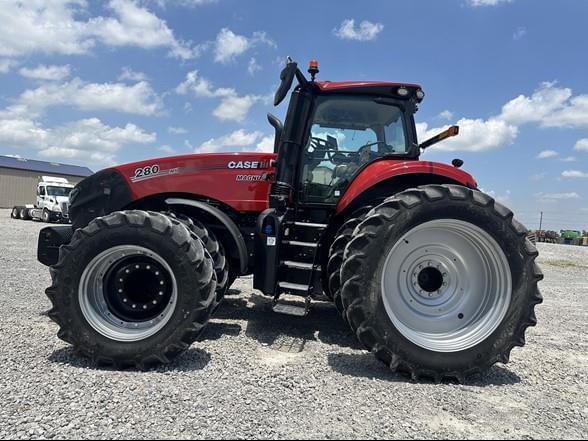 Image of Case IH Magnum 280 equipment image 2
