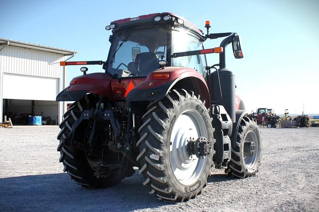 Image of Case IH Magnum 280 equipment image 4