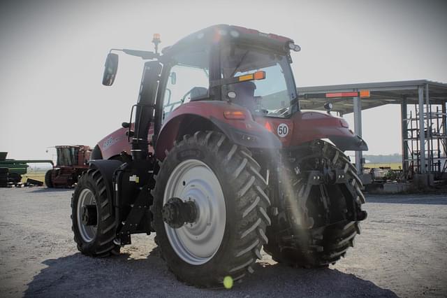 Image of Case IH Magnum 280 equipment image 2