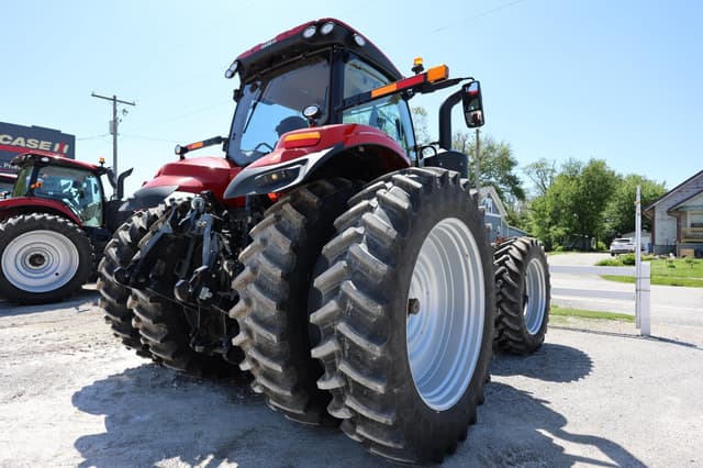Image of Case IH Magnum 280 equipment image 4