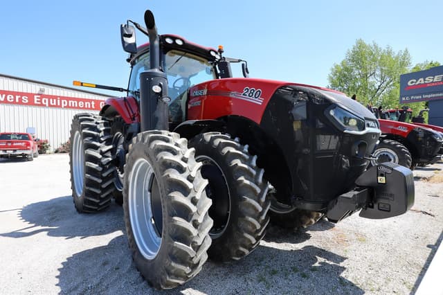 Image of Case IH Magnum 280 equipment image 2