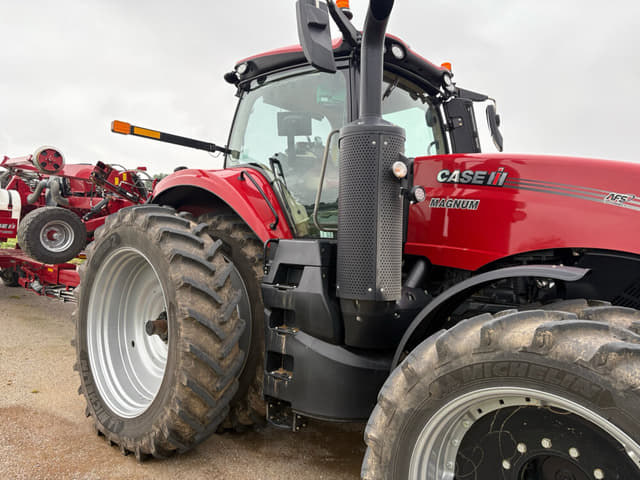 Image of Case IH Magnum 280 equipment image 1