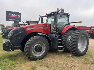 2022 Case IH Magnum 280 Image