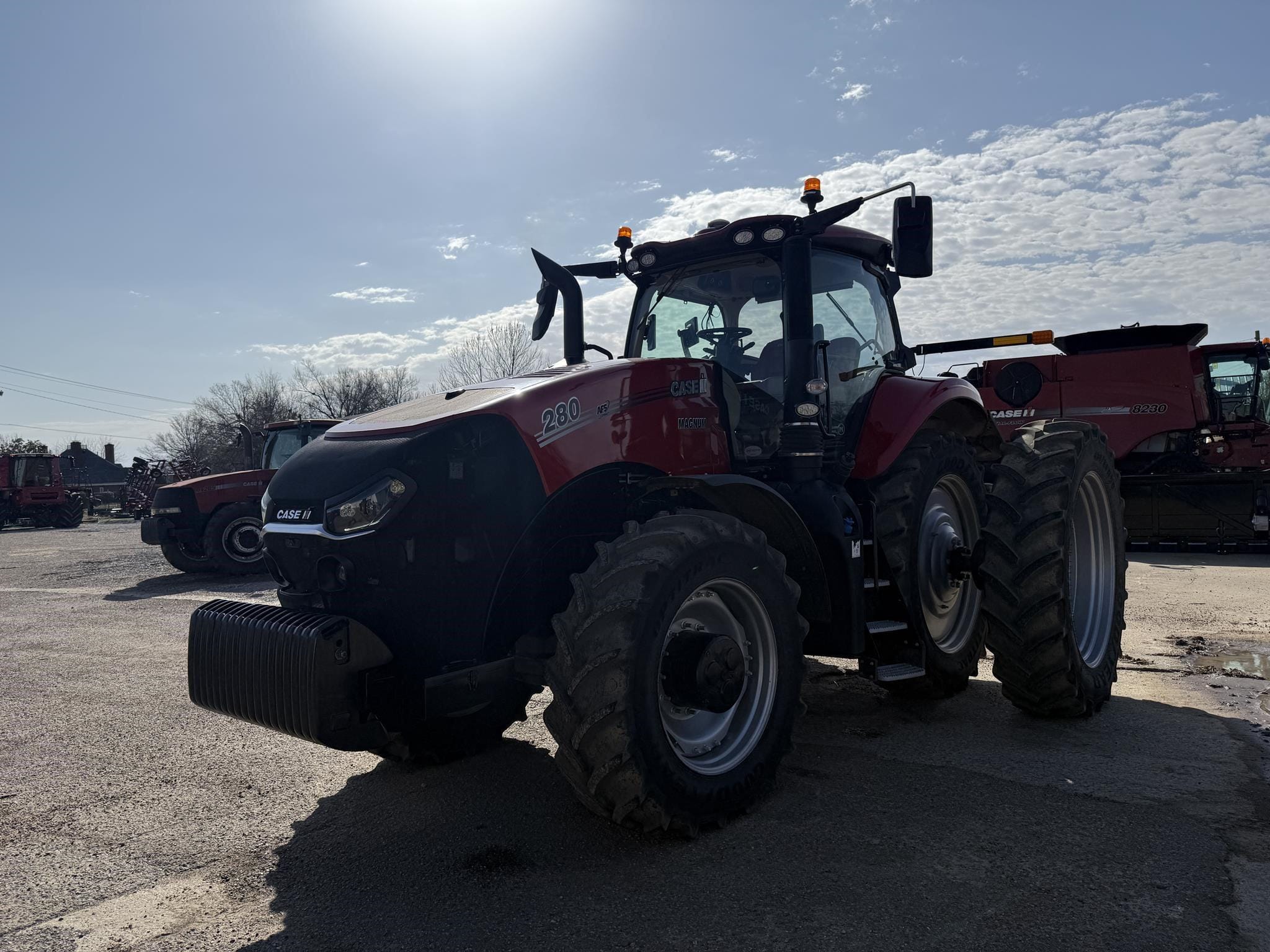 2022 Case IH Magnum 280 Equipment Image0