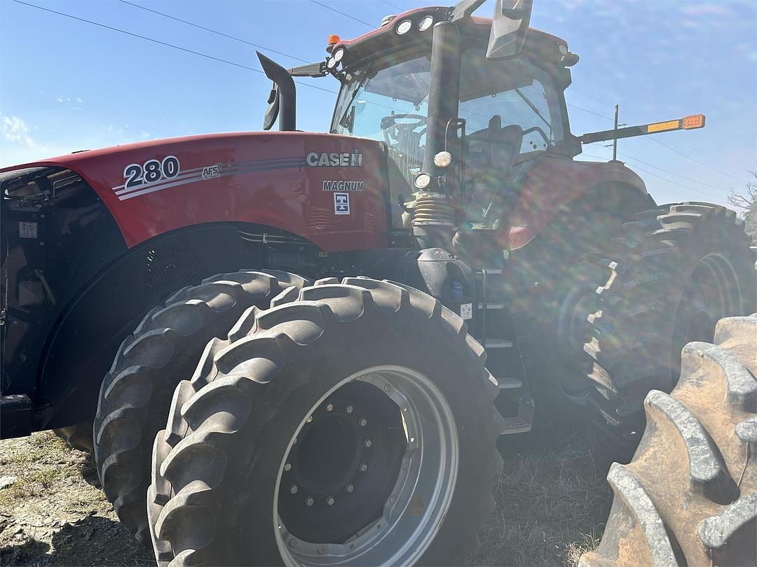 Image of Case IH Magnum 280 Primary image