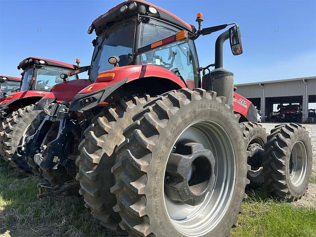 Image of Case IH Magnum 280 equipment image 2