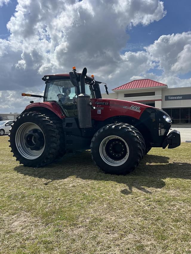 Image of Case IH Magnum 280 equipment image 1